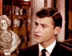 A Tribute to Roddy McDowall - It! (pimm02.jpg)