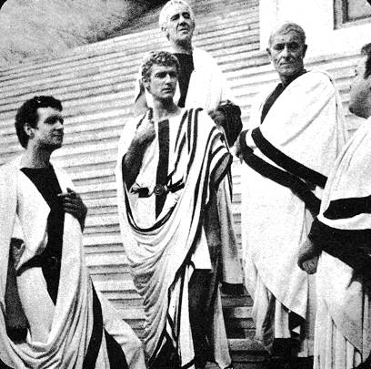 A Tribute to Roddy McDowall - Cleopatra (octavian12.jpg)