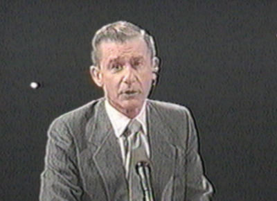 A Tribute to Roddy McDowall - Close Encounters of the Fourth Kind (kind001.jpg)