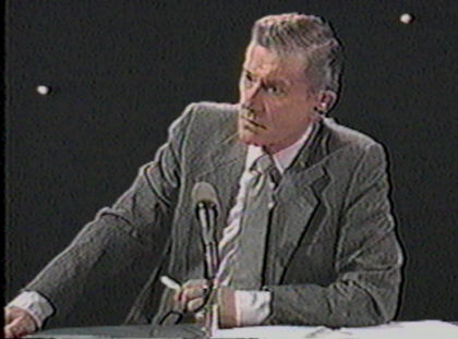 A Tribute to Roddy McDowall - Close Encounters of the Fourth Kind (kind023.jpg)