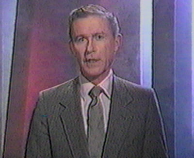 A Tribute to Roddy McDowall - Close Encounters of the Fourth Kind (kind027.jpg)