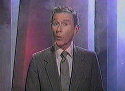 A Tribute to Roddy McDowall - Close Encounters of the Fourth Kind (kind035.jpg)