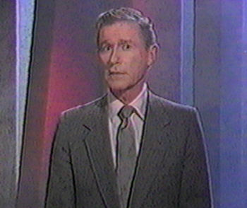 A Tribute to Roddy McDowall - Close Encounters of the Fourth Kind (kind043.jpg)