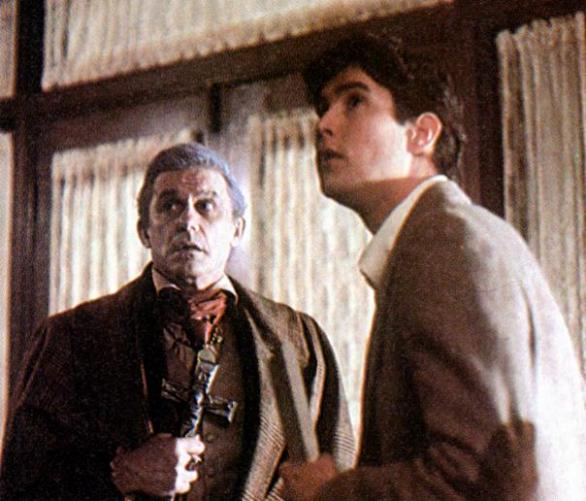 A Tribute to Roddy McDowall - Fright Night (fn111.jpg)