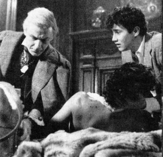 A Tribute to Roddy McDowall - Fright Night (fn114.jpg)