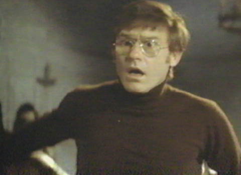 A Tribute to Roddy McDowall - Legend of Hell House (house052.jpg)