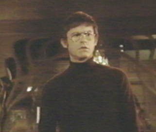 A Tribute to Roddy McDowall - Legend of Hell House (house058.jpg)