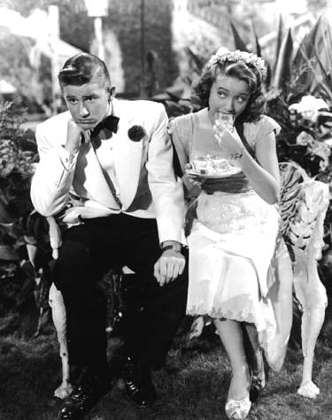 A Tribute to Roddy McDowall - Holiday in Mexico (holiday14.jpg)