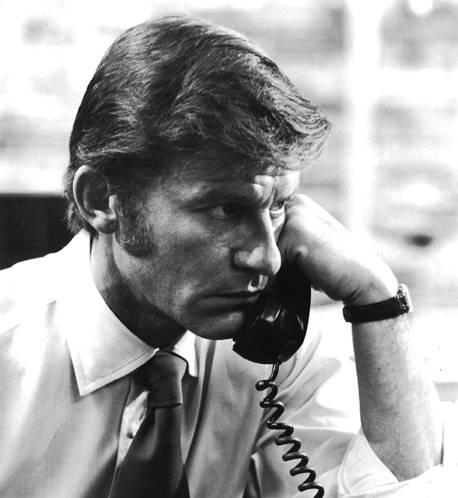 A Tribute to Roddy McDowall - Dirty Mary Crazy Larry (dmcl01.jpg)