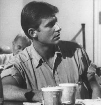 A Tribute to Roddy McDowall - Shock Treatment (shock03b.jpg)