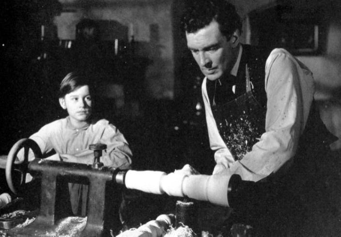 A Tribute to Roddy McDowall - How Green Was My Valley (huw07.jpg)