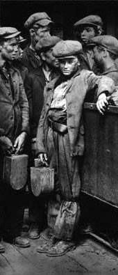 A Tribute to Roddy McDowall - How Green Was My Valley (huw25.jpg)