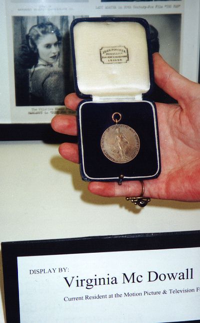 A Tribute to Roddy McDowall - MPTF 80th Anniversary (59.jpg)