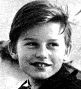 A Tribute to Roddy McDowall - rm40s21.jpg