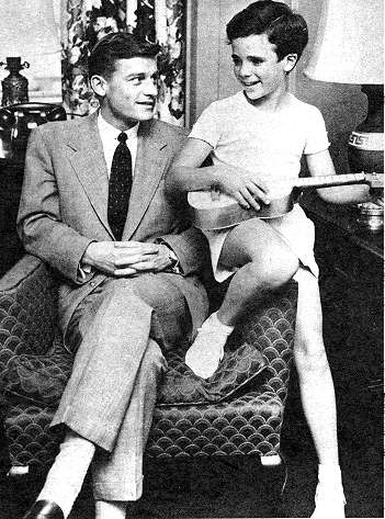 A Tribute to Roddy McDowall - withMichelRay01.jpg