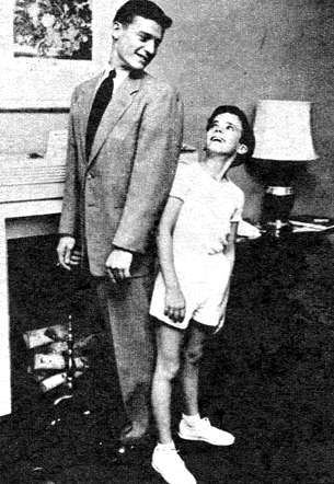 A Tribute to Roddy McDowall - withMichelRay02.jpg