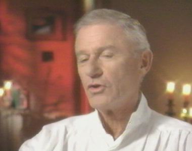 A Tribute to Roddy McDowall - A&E Vincent Price (price010.jpg)