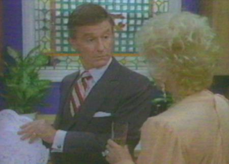 A Tribute to Roddy McDowall - Bridges to Cross (cross003.jpg)