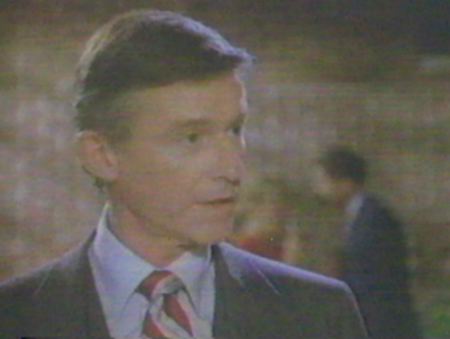 A Tribute to Roddy McDowall - Bridges to Cross (cross018.jpg)