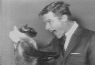 A Tribute to Roddy McDowall - In Between (CAT02.jpg)