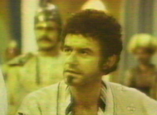 A Tribute to Roddy McDowall - In Between (HASAN2.jpg)