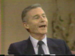A Tribute to Roddy McDowall - Joan Rivers Show (joan_17.jpg)