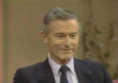 A Tribute to Roddy McDowall - Joan Rivers Show (joan_34.jpg)